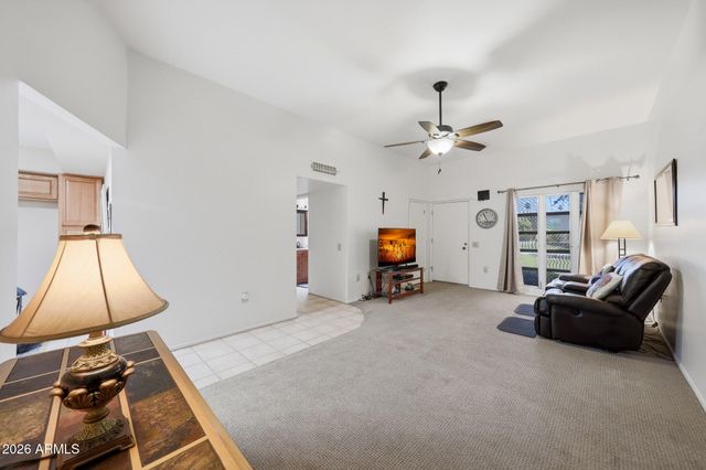 10040 W LANCASTER Drive, Sun City, AZ 85351