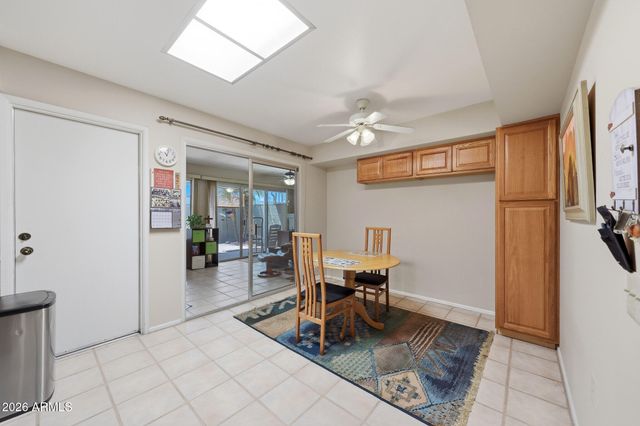 10040 W LANCASTER Drive, Sun City, AZ 85351