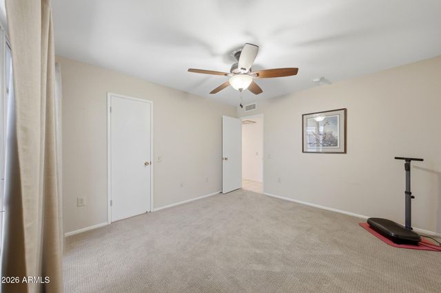 10040 W LANCASTER Drive, Sun City, AZ 85351