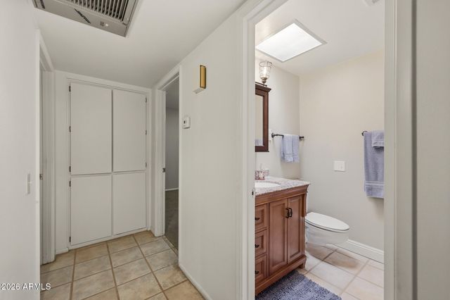 10040 W LANCASTER Drive, Sun City, AZ 85351