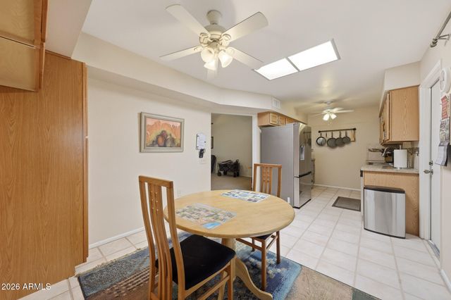 10040 W LANCASTER Drive, Sun City, AZ 85351