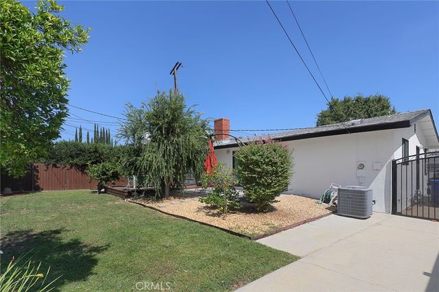 6629 Melba Ave, West Hills, CA 91307