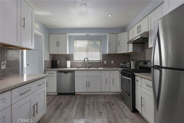 6629 Melba Ave, West Hills, CA 91307