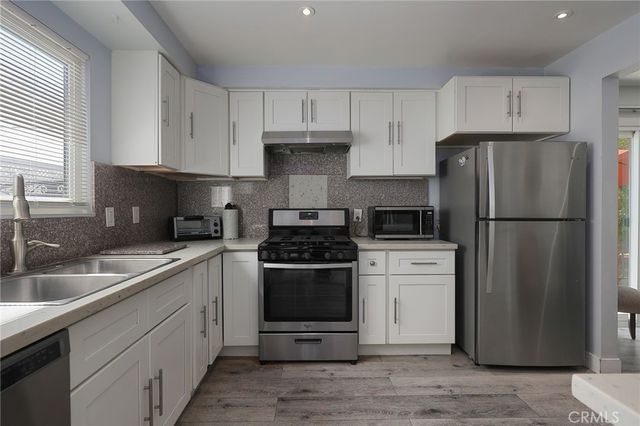 6629 Melba Ave, West Hills, CA 91307