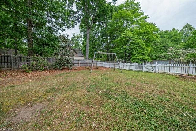 1609 Helmwood Drive, Greensboro, NC 27410