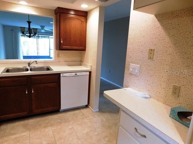 375 THREE LAKES LANE A, Venice, FL 34285