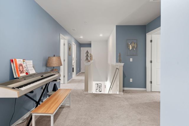 178 Cloverleaf Street, Summerville, SC 29483