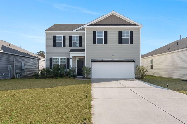178 Cloverleaf Street, Summerville, SC 29483