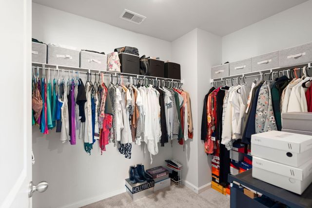 178 Cloverleaf Street, Summerville, SC 29483