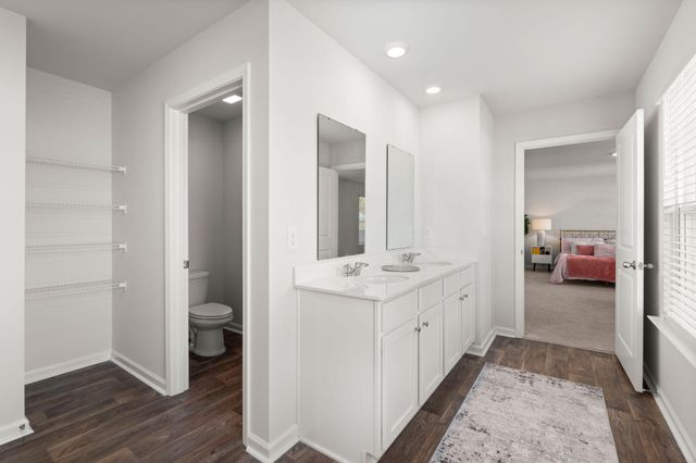 178 Cloverleaf Street, Summerville, SC 29483