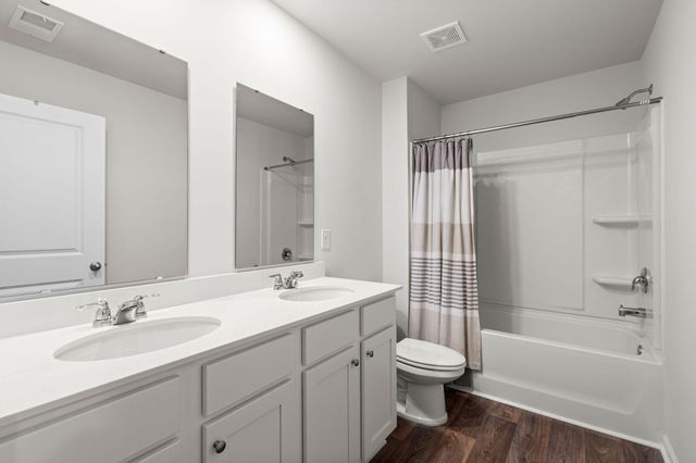 178 Cloverleaf Street, Summerville, SC 29483