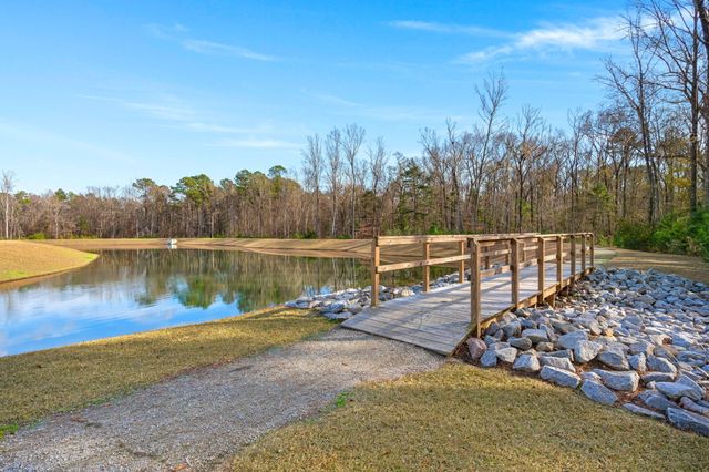 178 Cloverleaf Street, Summerville, SC 29483