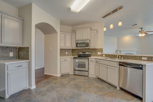 4717 Hidden Pond Drive, Frisco, TX 75036