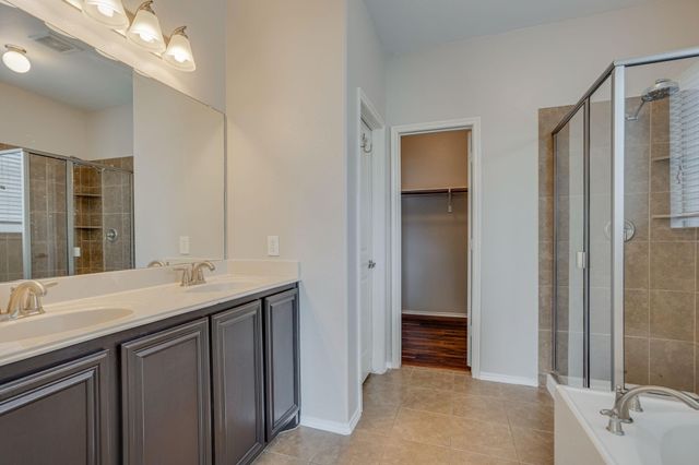 4717 Hidden Pond Drive, Frisco, TX 75036