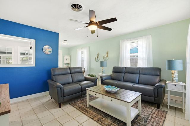 322 EUCLID AVENUE, Daytona Beach, FL 32118