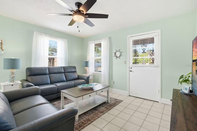 322 EUCLID AVENUE, Daytona Beach, FL 32118