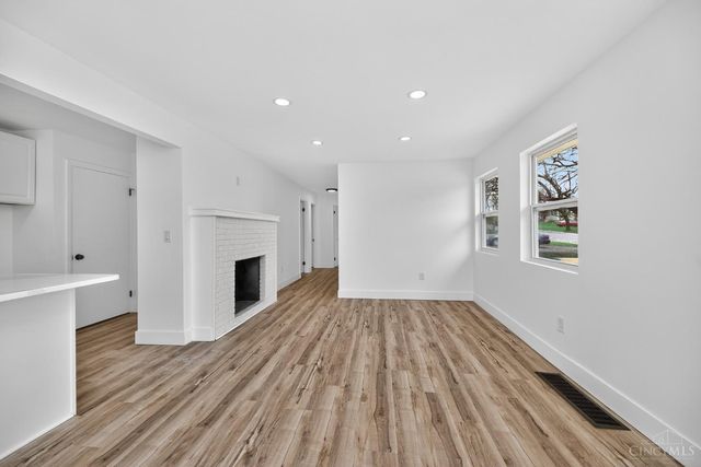 10055 Ronnie Road, Woodlawn, OH 45215