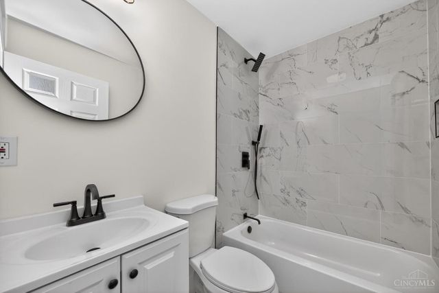 10055 Ronnie Road, Woodlawn, OH 45215