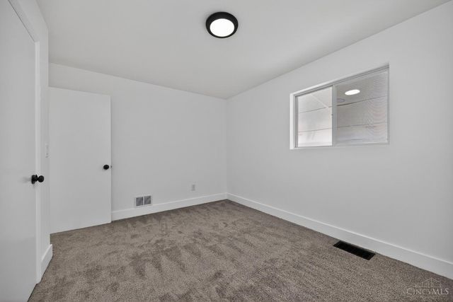 10055 Ronnie Road, Woodlawn, OH 45215