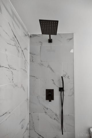 10055 Ronnie Road, Woodlawn, OH 45215