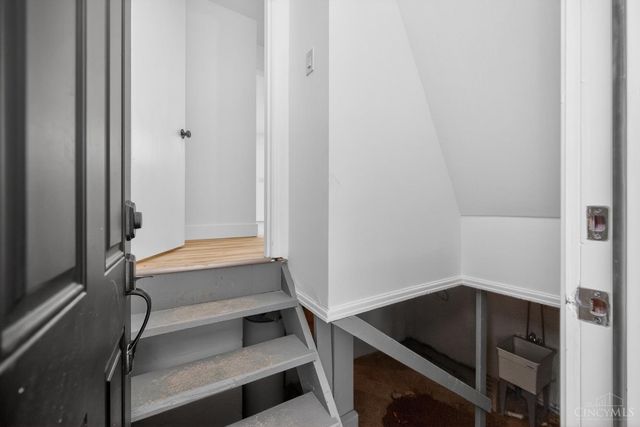 10055 Ronnie Road, Woodlawn, OH 45215