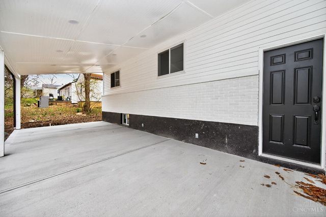 10055 Ronnie Road, Woodlawn, OH 45215