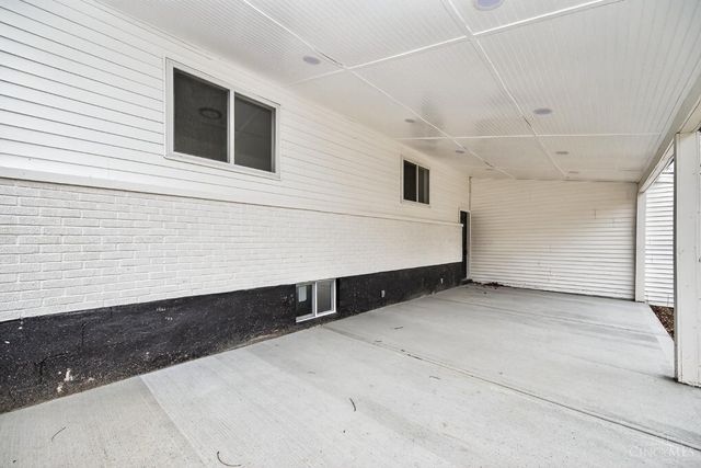 10055 Ronnie Road, Woodlawn, OH 45215