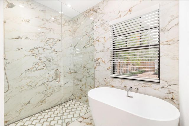 254 9th Street, West Palm Beach, FL 33401