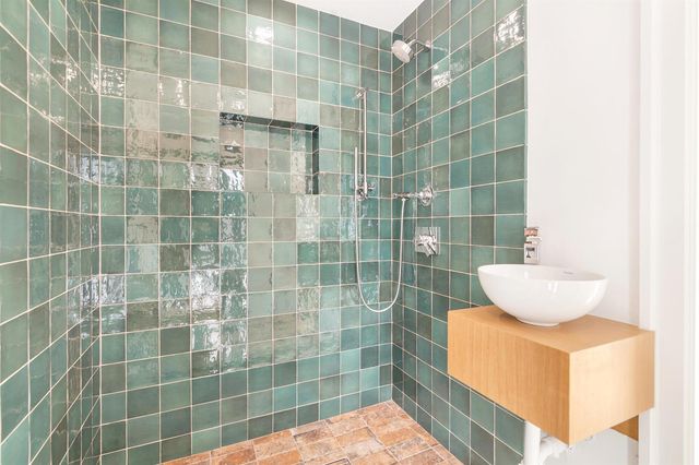 254 9th Street, West Palm Beach, FL 33401