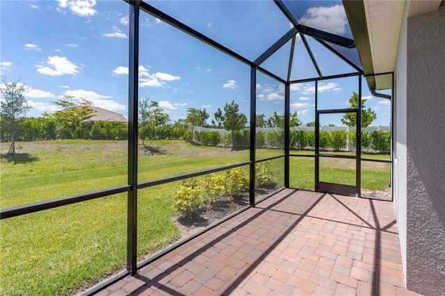 2140 Dragonfruit WAY, Naples, FL 34120