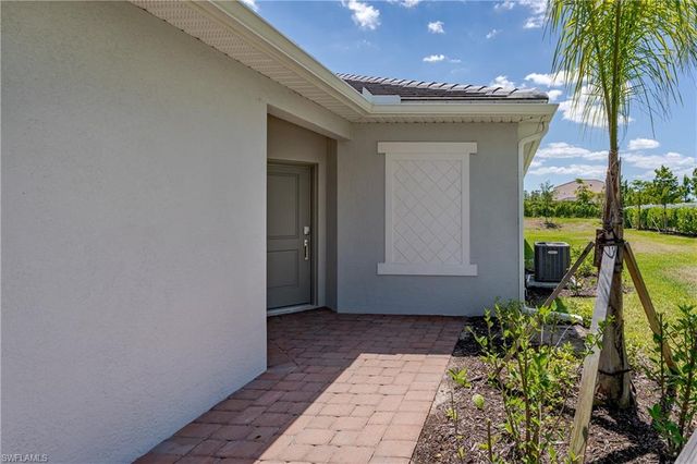 2140 Dragonfruit WAY, Naples, FL 34120