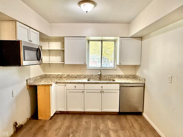 545 Dayton Avenue, Indianapolis, IN 46203