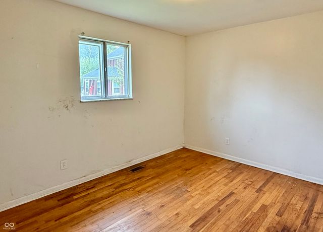 545 Dayton Avenue, Indianapolis, IN 46203