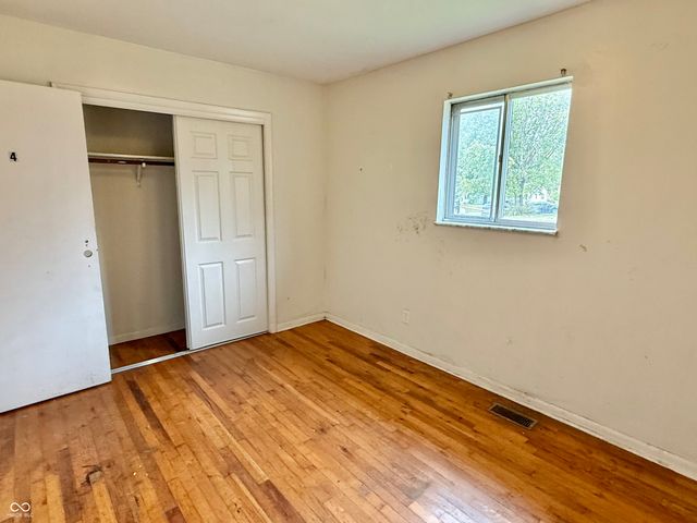 545 Dayton Avenue, Indianapolis, IN 46203