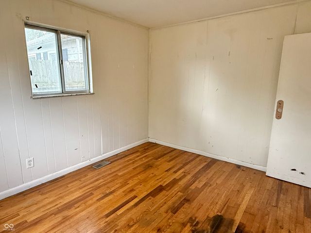 545 Dayton Avenue, Indianapolis, IN 46203