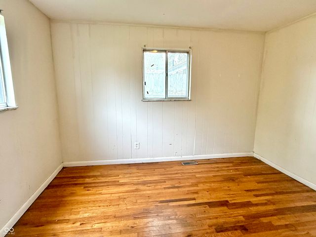 545 Dayton Avenue, Indianapolis, IN 46203