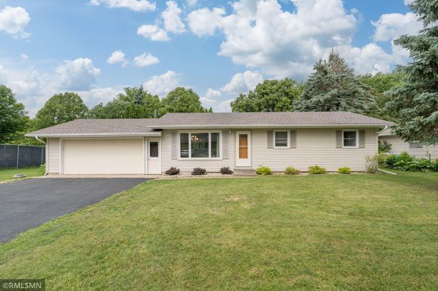 904 Mayvis Boulevard, Mankato, MN 56001