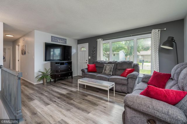 904 Mayvis Boulevard, Mankato, MN 56001