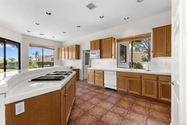 3506 Lancewood Way, Fallbrook, CA 92028