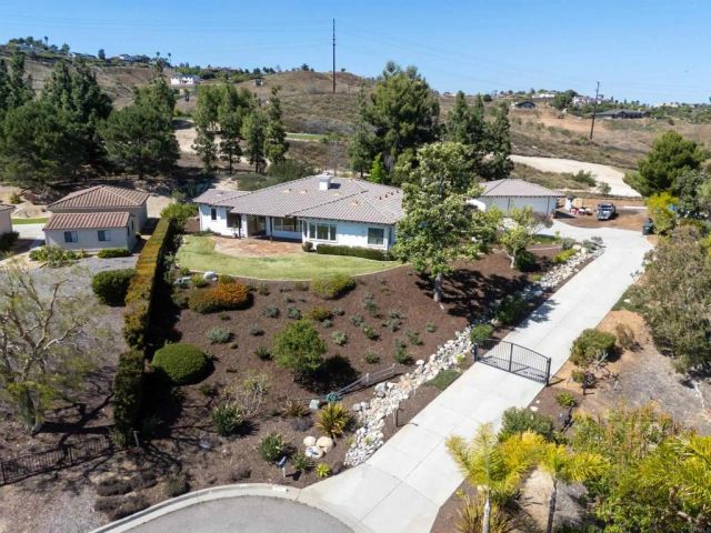 3506 Lancewood Way, Fallbrook, CA 92028