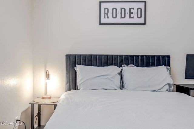 8842 E PALM RIDGE Drive, Scottsdale, AZ 85260