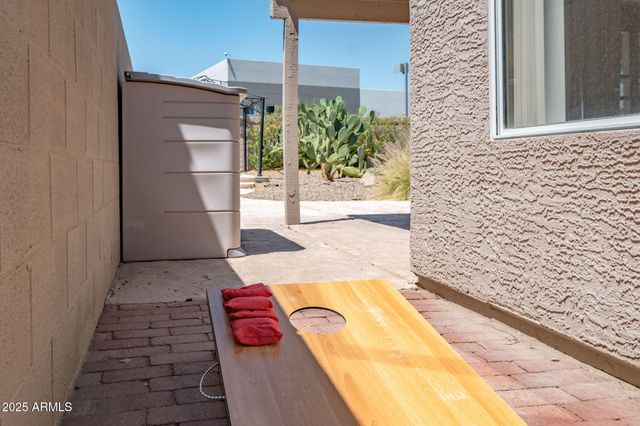 8842 E PALM RIDGE Drive, Scottsdale, AZ 85260