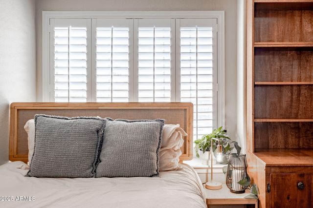 8842 E PALM RIDGE Drive, Scottsdale, AZ 85260