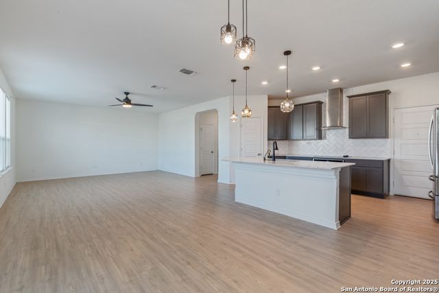 5147 Papalote Gdn, Converse, TX 78109