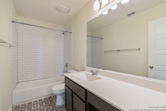 5147 Papalote Gdn, Converse, TX 78109