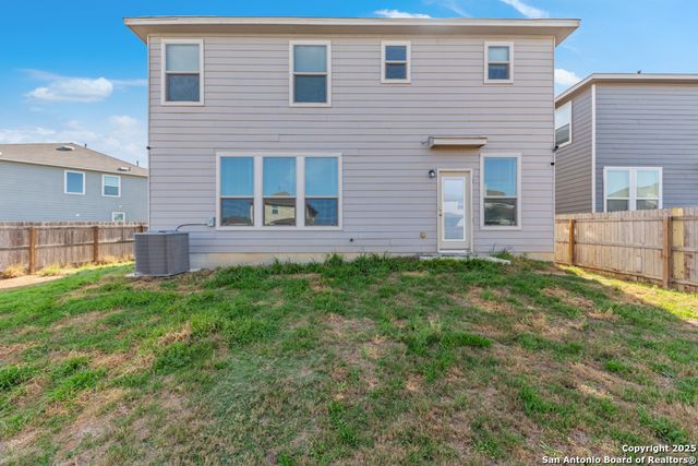 5147 Papalote Gdn, Converse, TX 78109