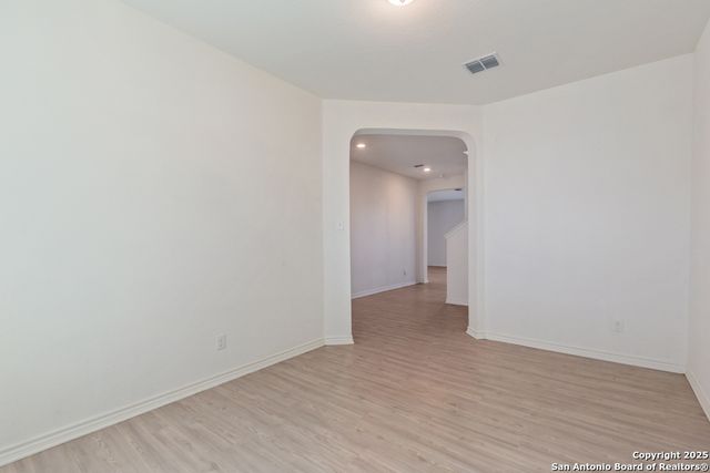 5147 Papalote Gdn, Converse, TX 78109