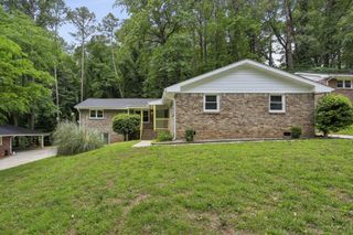 2889 White Oak Drive, Decatur, GA 30032