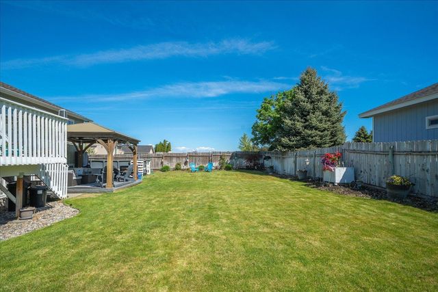 17920 N Addison Ct, Colbert, WA 99005