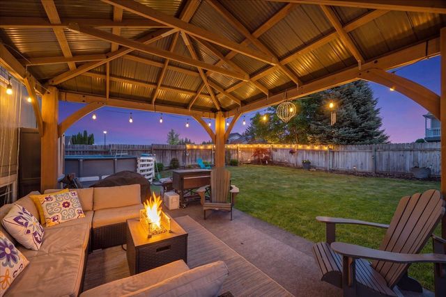 17920 N Addison Ct, Colbert, WA 99005